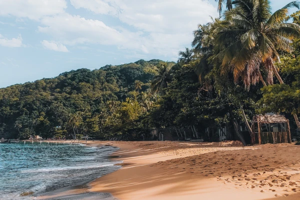 Destinos de Praia Ecologicamente Sustentáveis no Sudeste Brasileiro