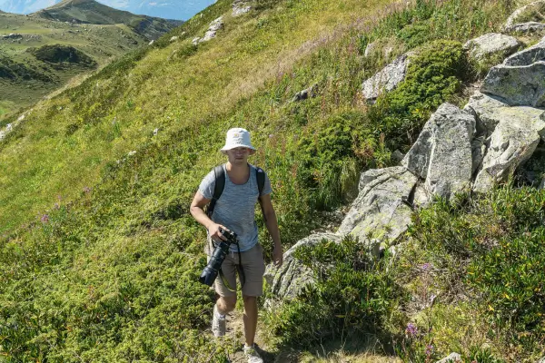 Explorando Montanhas e Trilhas com Práticas de Baixo Impacto